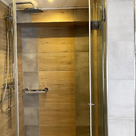 Apartment Kassel Souterrain In Stadtnaehe Mit 2 Baedern Und Ev Lademoeglichkeit Niestetal