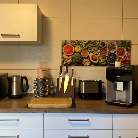 Apartment Kassel Souterrain In Stadtnähe Mit 2 Bädern Und Ev Lademöglichkeit
