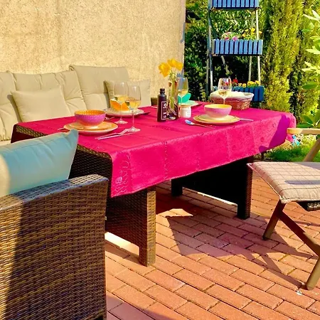 Kassel Souterrain In Stadtnaehe Mit 2 Baedern Und Ev Lademoeglichkeit Apartamento