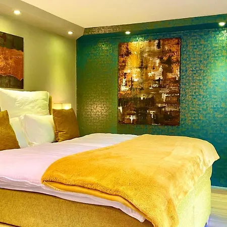 Kassel Souterrain In Stadtnaehe Mit 2 Baedern Und Ev Lademoeglichkeit *