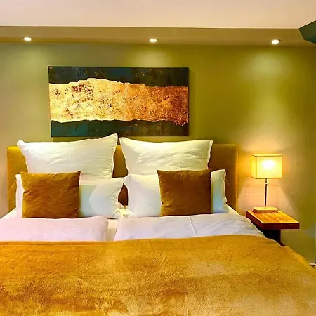 アパート Kassel Souterrain In Stadtnaehe Mit 2 Baedern Und Ev Lademoeglichkeit