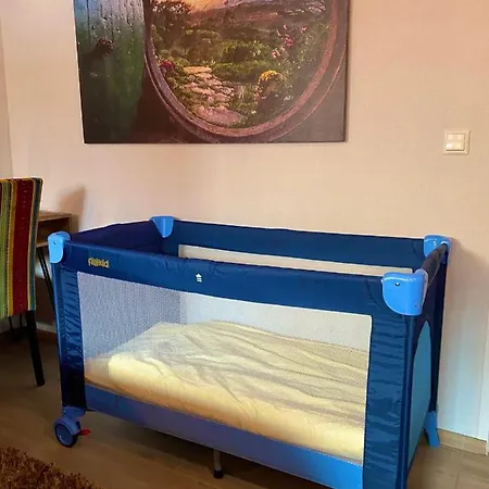 Apartment Kassel Souterrain In Stadtnaehe Mit 2 Baedern Und Ev Lademoeglichkeit *