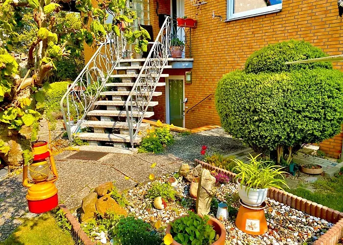 Kassel Souterrain In Stadtnaehe Mit 2 Baedern Und Ev Lademoeglichkeit