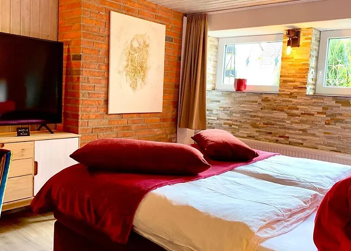 Kassel Souterrain In Stadtnaehe Mit 2 Baedern Und Ev Lademoeglichkeit *